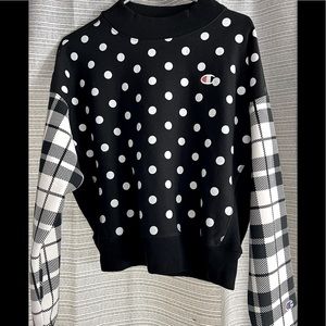 Champion Cropped Sweatshirt